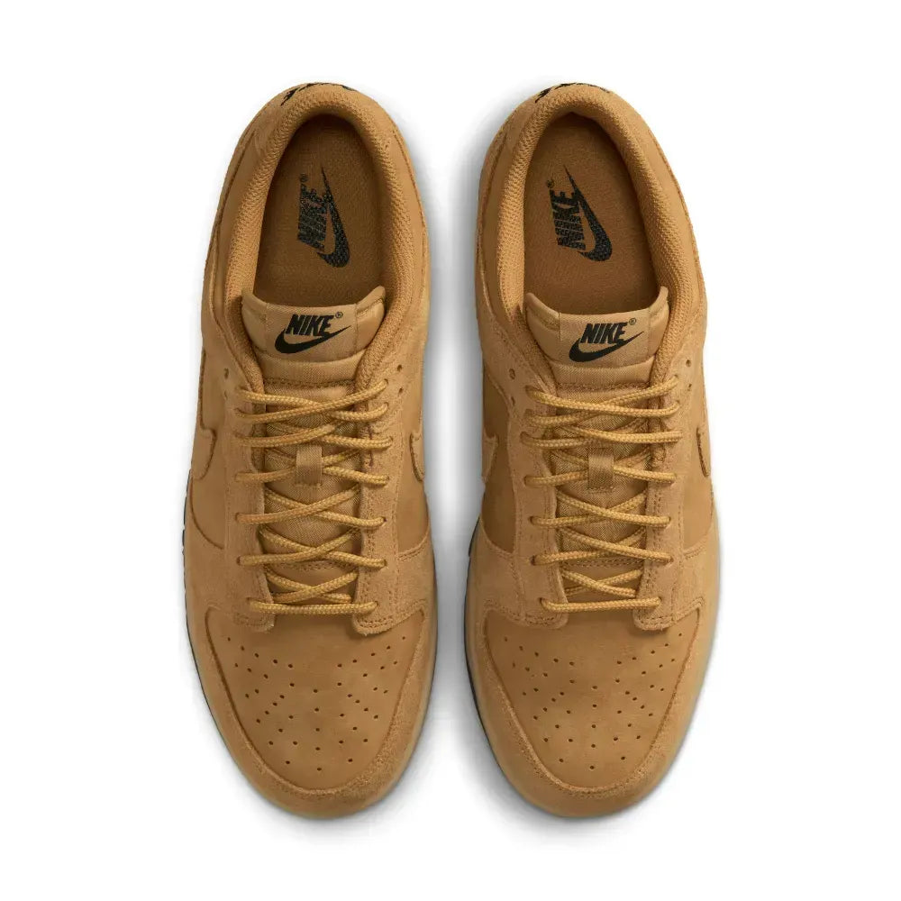 NK Dunk Low - Nubuck Wheat