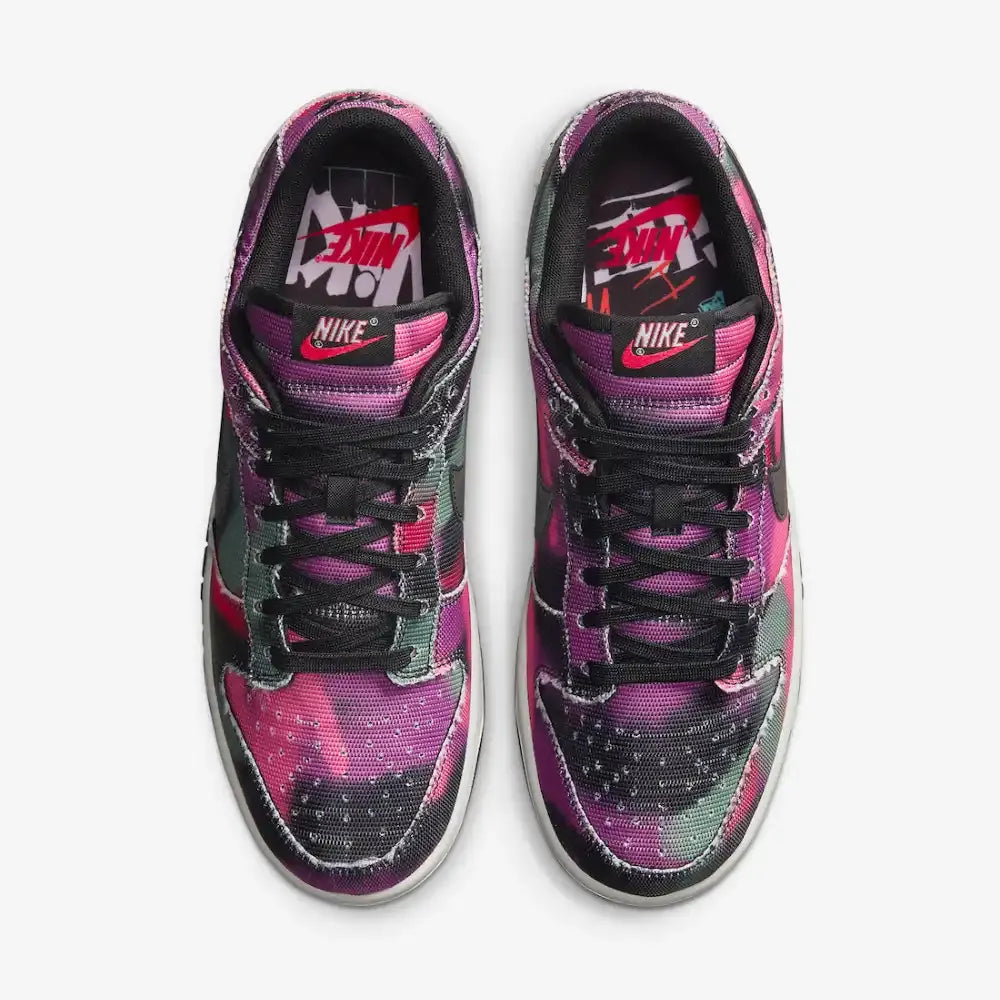 NK Dunk Low - Graffiti Pink