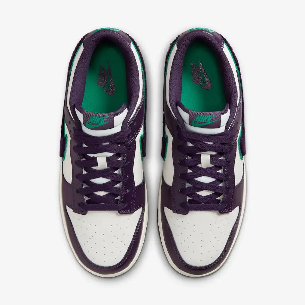 NK Dunk Low - Chenille Swoosh Grand Purple
