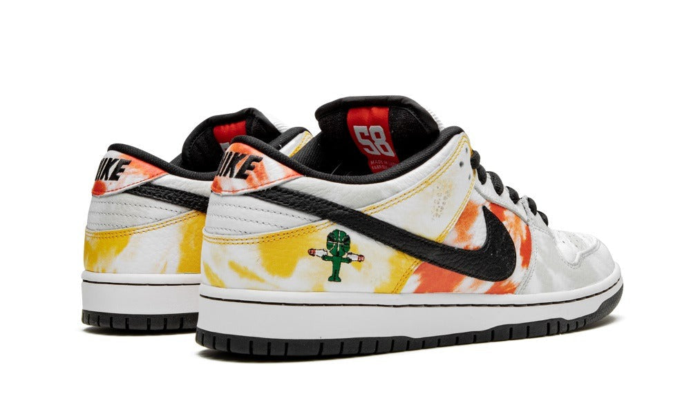 NK SB Dunk Low – Raygun Tie-Dye White