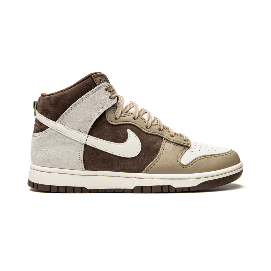 NK Dunk High Light Chocolate