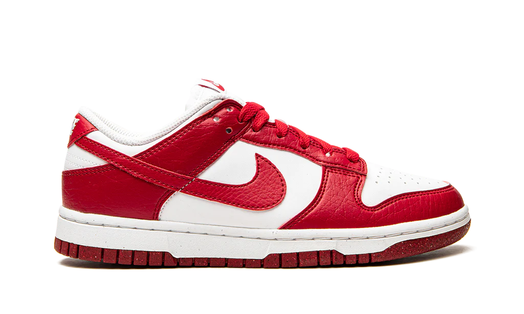 NK Dunk Low University Red