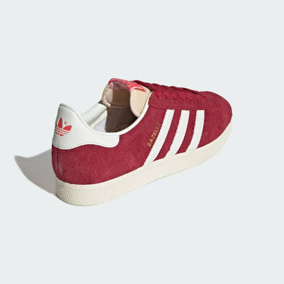 Ad Gazelle - Team Victory Red/Off White/Cream White