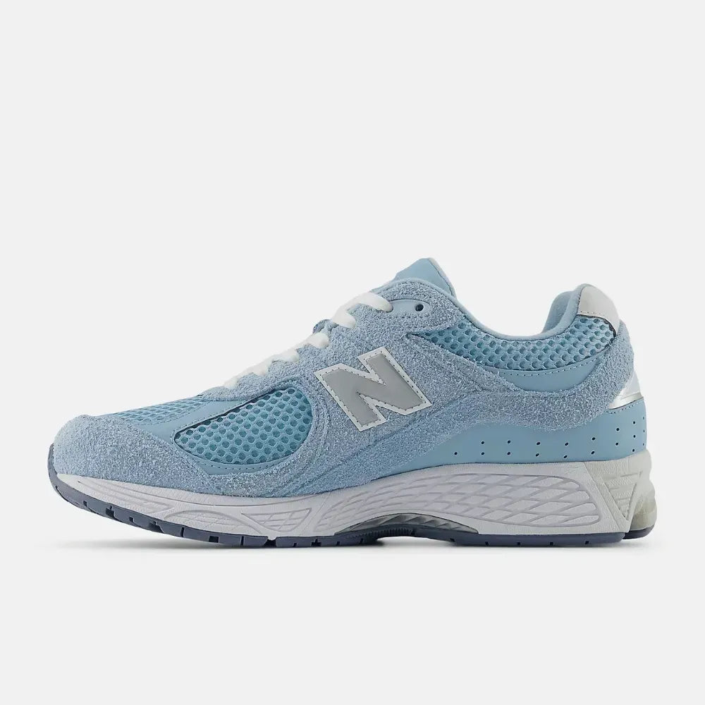 NB 2002R – Bright Sky/Chrome Blue