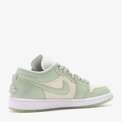 AJ 1 Low SE Seafoam Sail