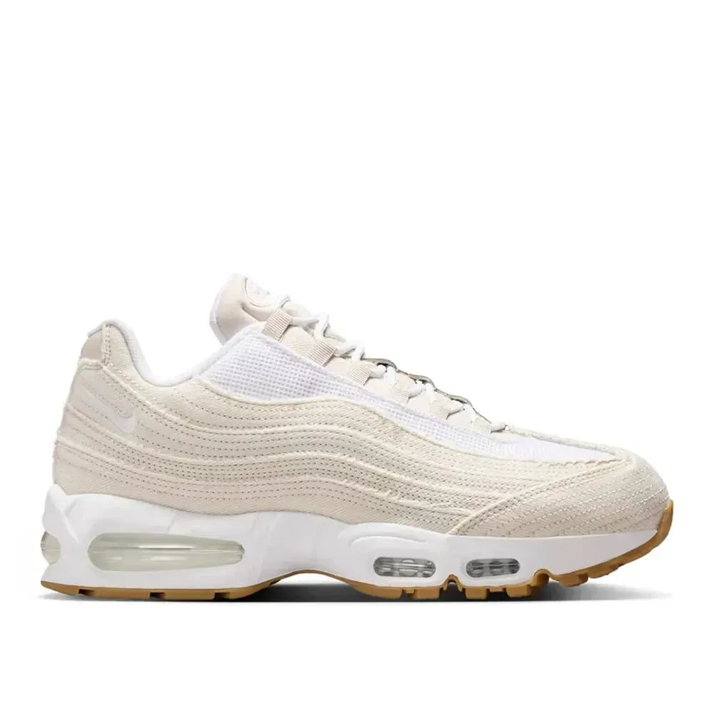 Levi's x NK Air Max 95 OG Light Orewood Brown