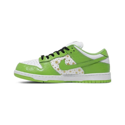 SUP x NK SB Dunk Low Stars Mean Green