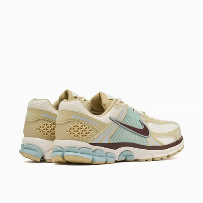 NK Zoom Vomero 5 Team Gold Seafoam