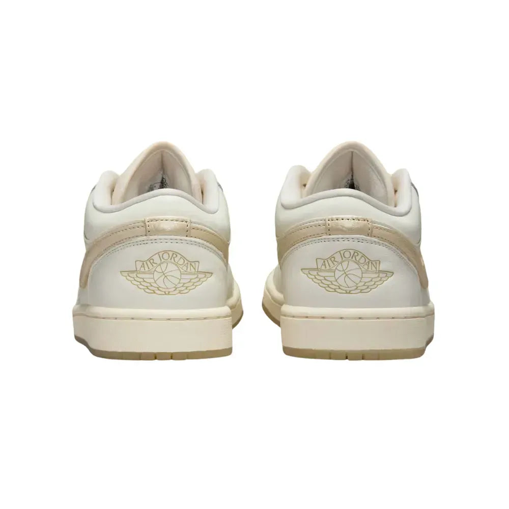 AJ 1 Low - Metallic Team Gold