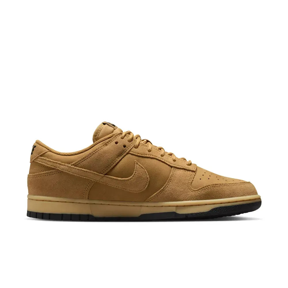 NK Dunk Low - Nubuck Wheat