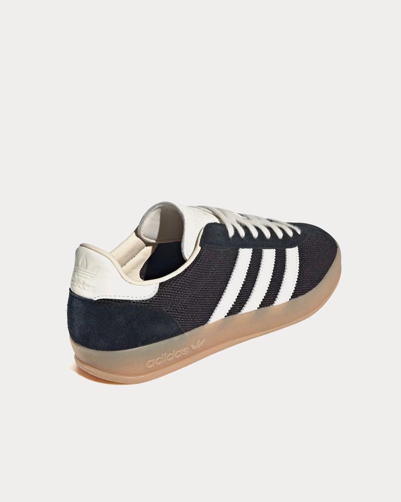 Ad Gazelle Indoor Pro - Black/Off White/Warm Sandstone