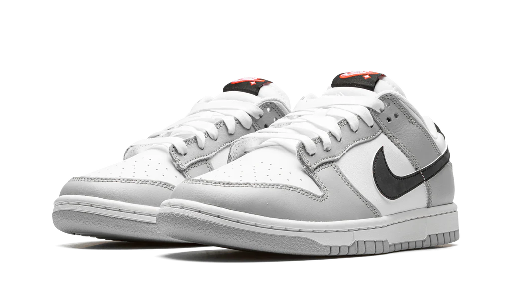NK Dunk Low SE Jackpot