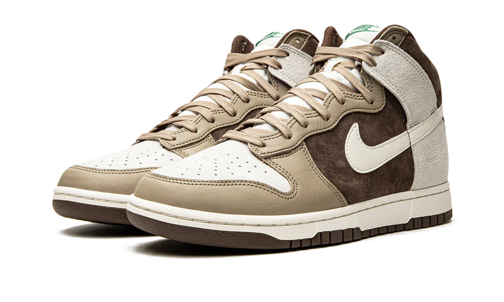 NK Dunk High Light Chocolate