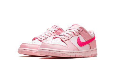 NK Dunk Low Triple Pink (Barbie)