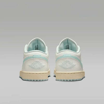 AJ 1 Low Sail Igloo
