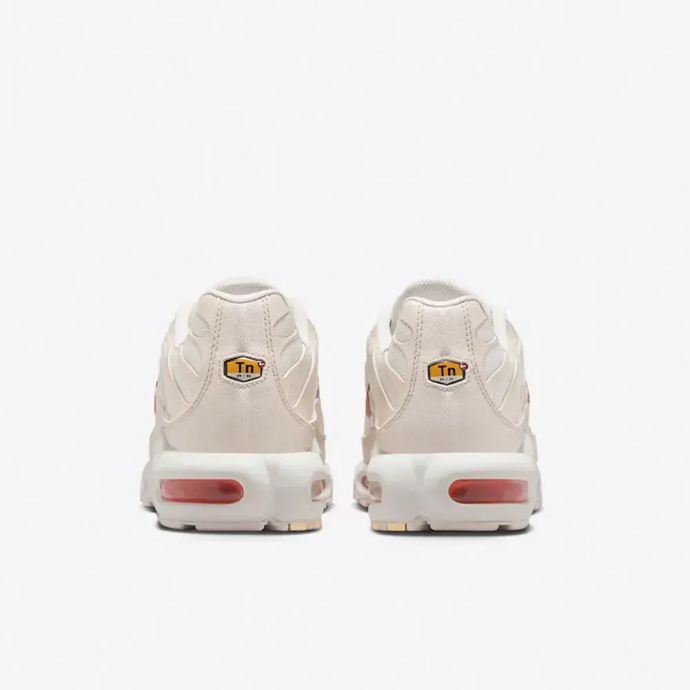 NK Air Max Plus - White/Orange