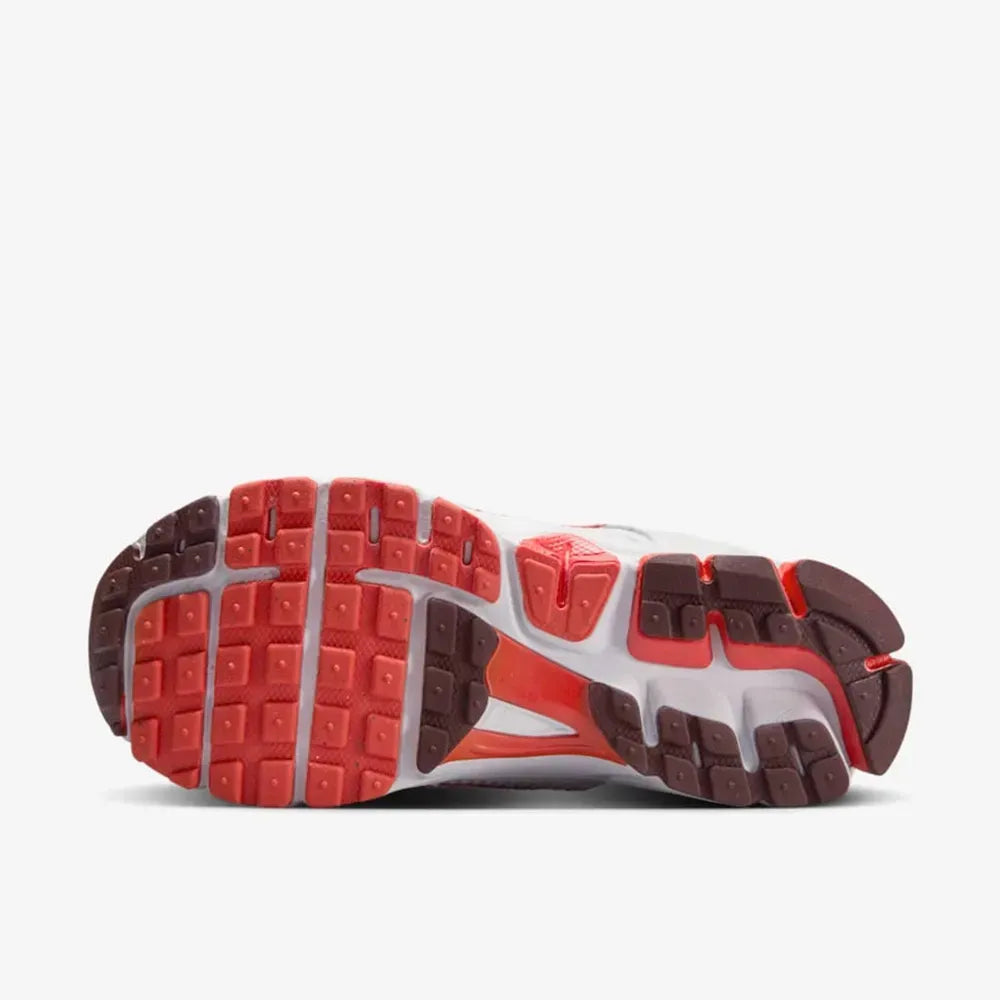 NK Zoom Vomero 5 Valentine's Day