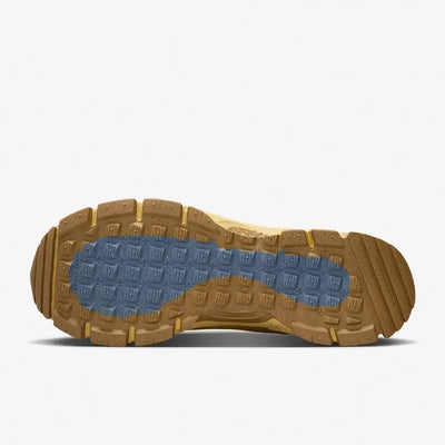 NK Zoom Vomero 5 Roam Lightning