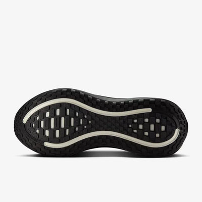 NK Vomero Plus Black Metallic Dark Grey Cool Smoke