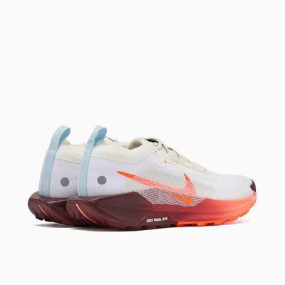 NK Pegasus Trail 5 GORE TEX - Sail Glacier Blue Dark Team Red