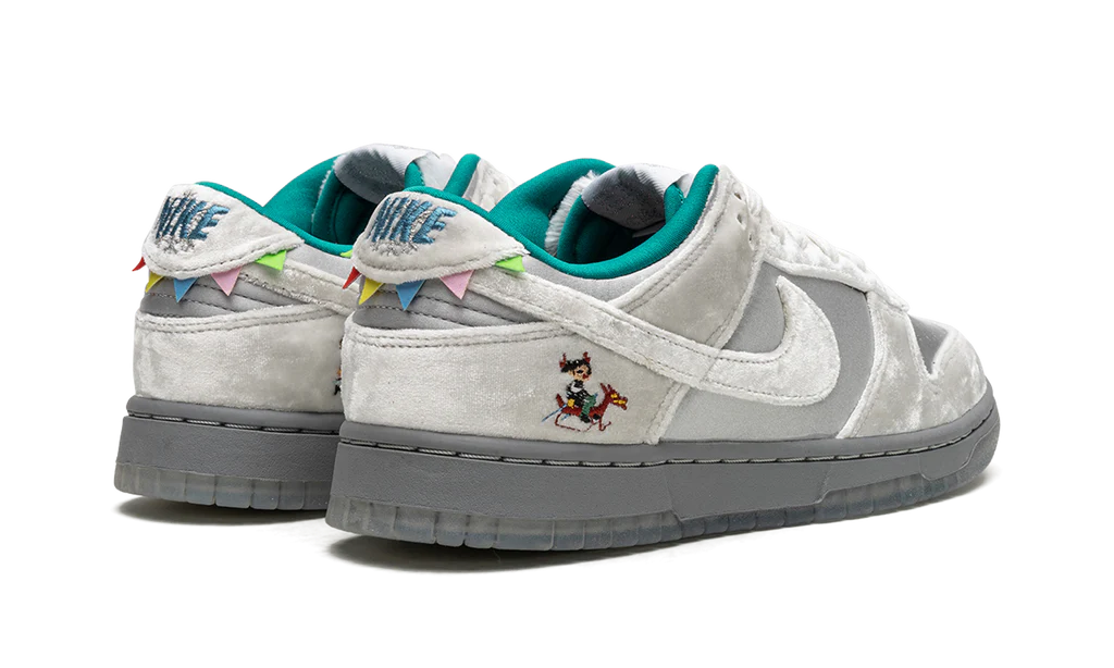 NK Dunk Low Ice