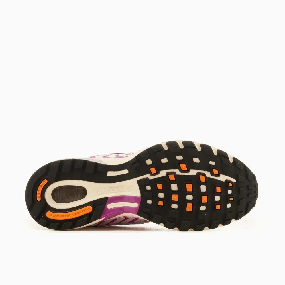 NK Air Pegasus 2005 - Sunrise