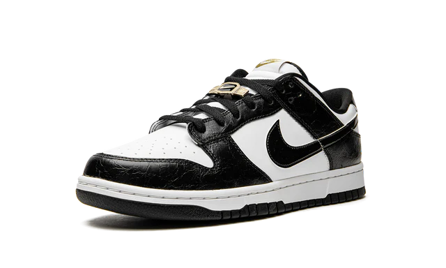 NK Dunk Low World Champs Black White