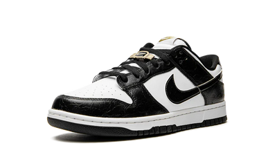 NK Dunk Low World Champs Black White