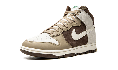 NK Dunk High Light Chocolate