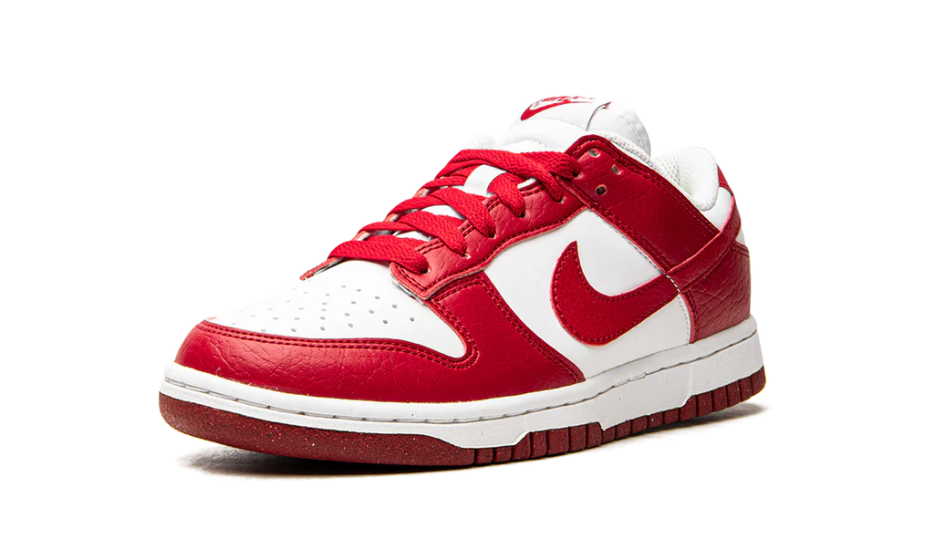 NK Dunk Low University Red